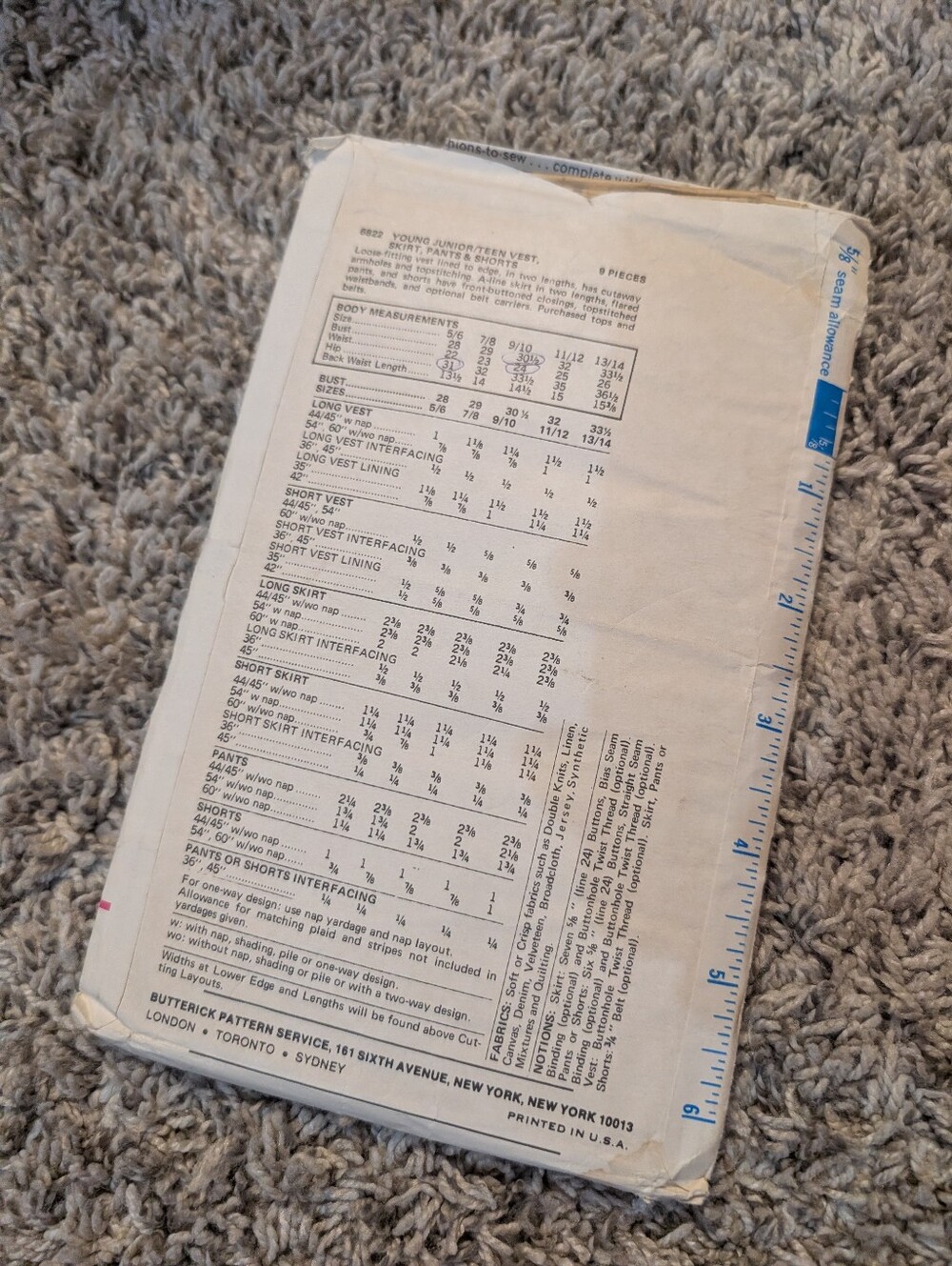 Butterick Vintage Pattern - Picture 2 of 3